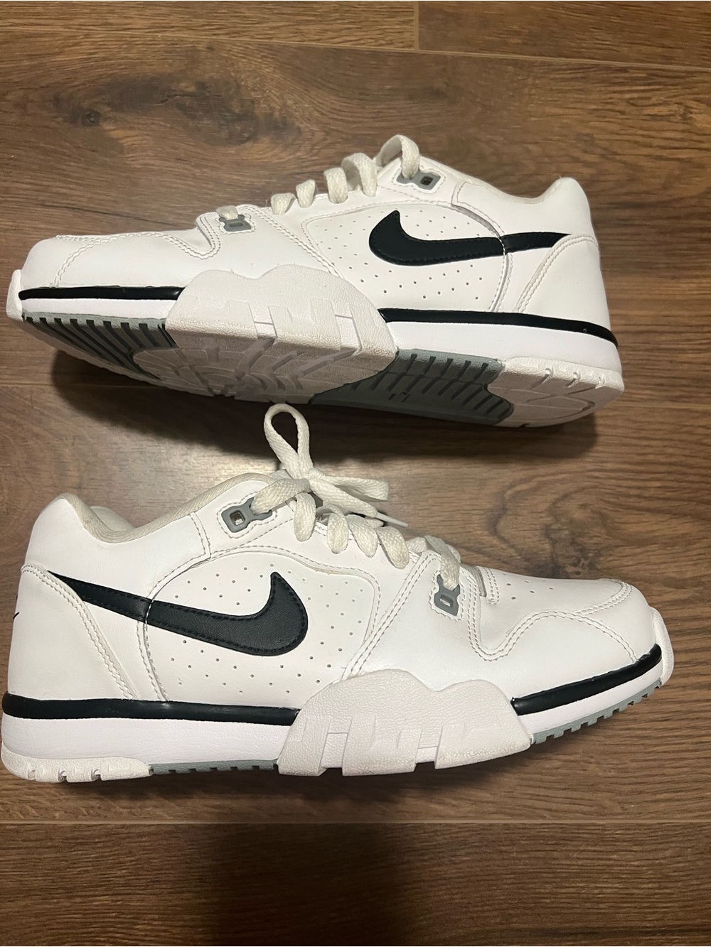 Nike Air Cross Trainer Low-Profile Trainer Sneakers